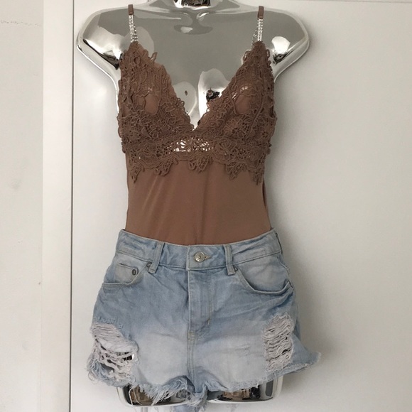 Tan rhinestone bodysuit - Picture 2 of 8